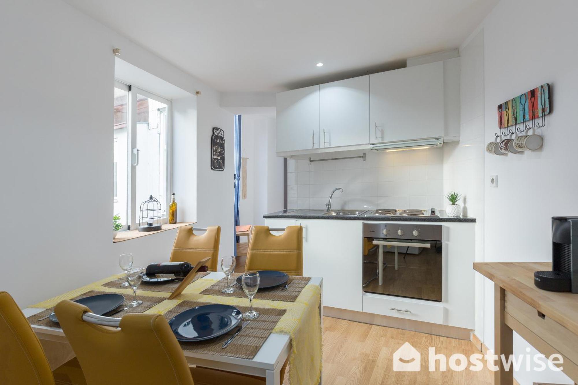 Host Wise - Colorful Fresh Flats - Batalha Apartment Porto Exterior photo
